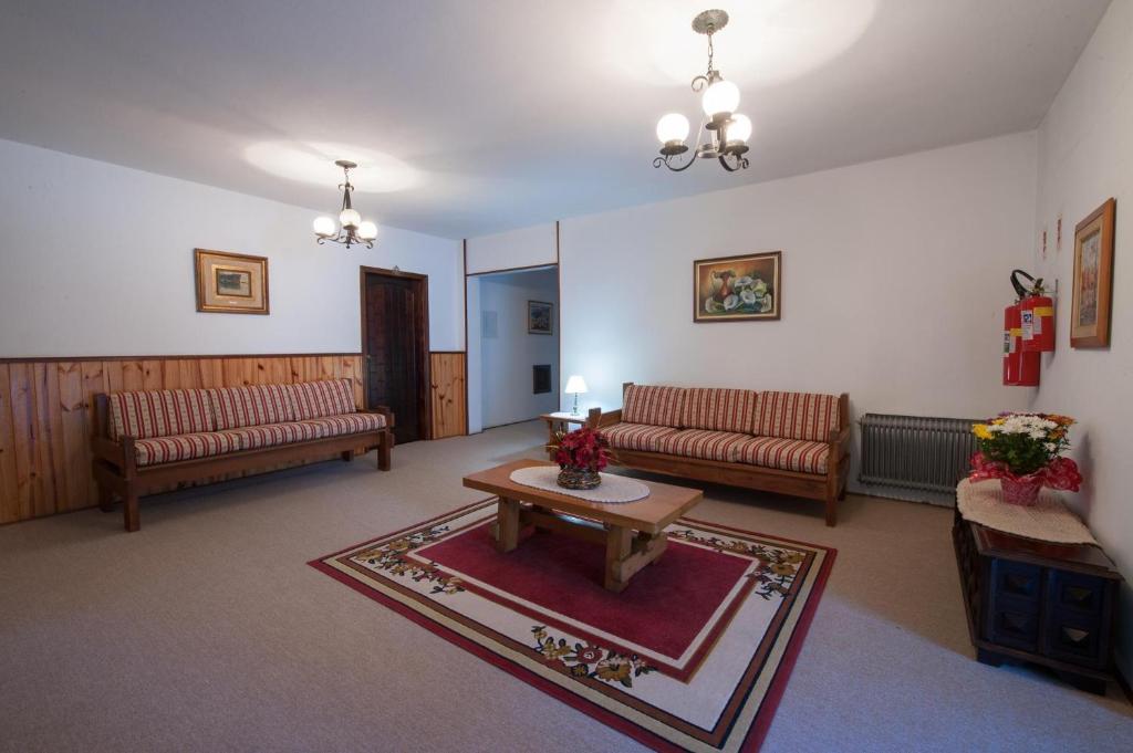 Hotel Vila Regina Campos do Jordão Εξωτερικό φωτογραφία
